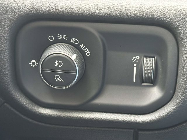 Certified 2023 RAM 1500 Big Horn AWD/4WD image 26
