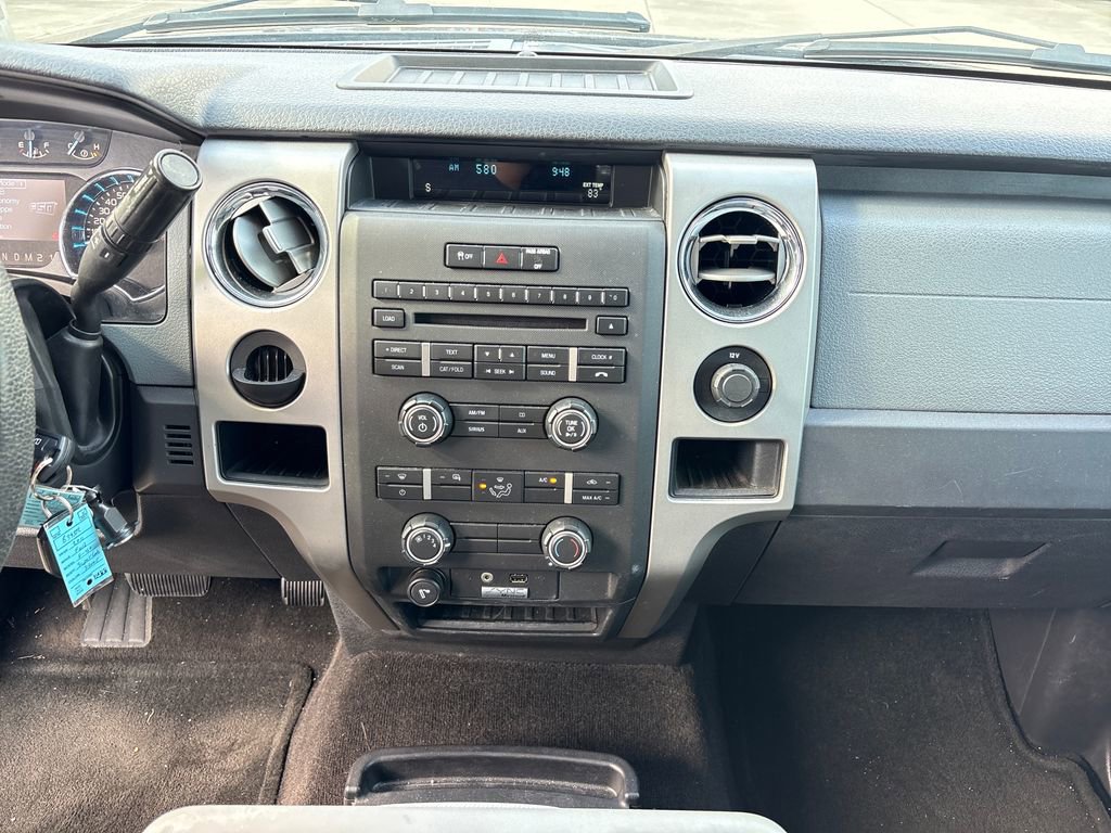 Used 2011 Ford F150 XLT w/ XLT Convenience Pkg RWD image 23