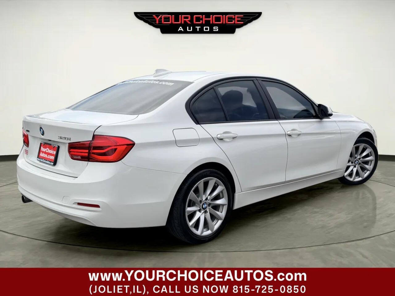 Used 2018 BMW 320i xDrive Sedan AWD/4WD image 8