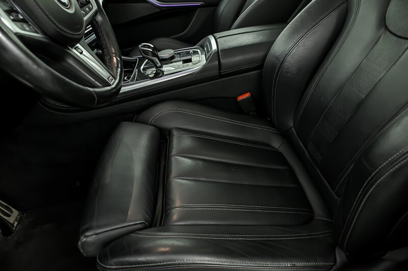Used 2020 BMW X7 xDrive40i w/ M Sport Package AWD/4WD image 17