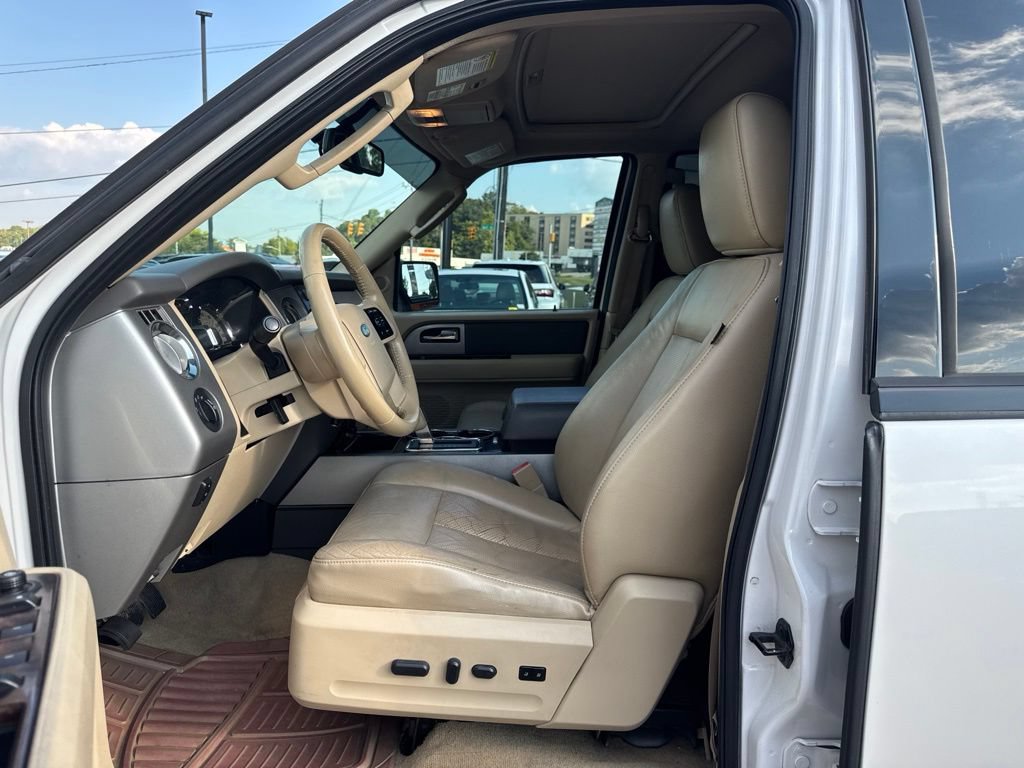 Used 2013 Ford Expedition EL XLT RWD image 12