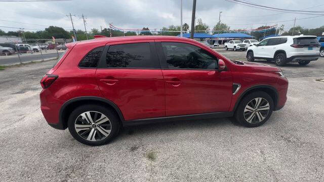 Used 2021 Mitsubishi Outlander Sport SE FWD image 9