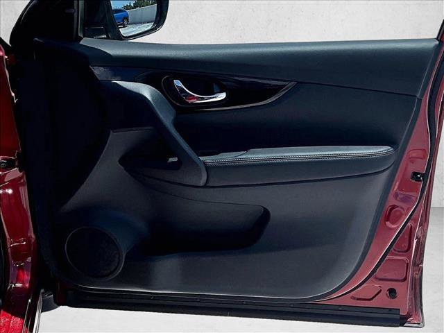 Used 2022 Nissan Rogue Sport SV FWD image 19
