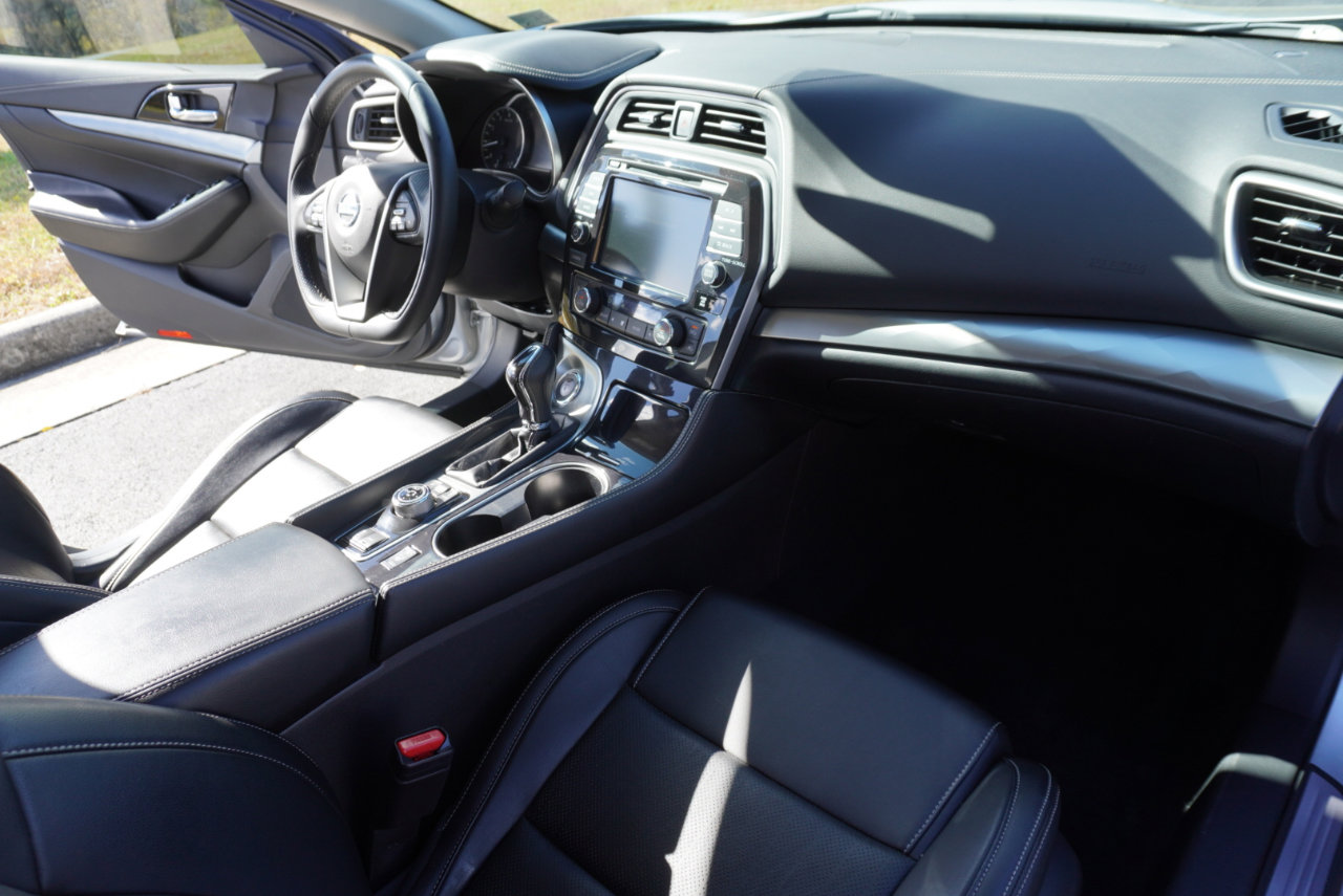 Used 2022 Nissan Maxima SV w/ Floor Mat Group image 25