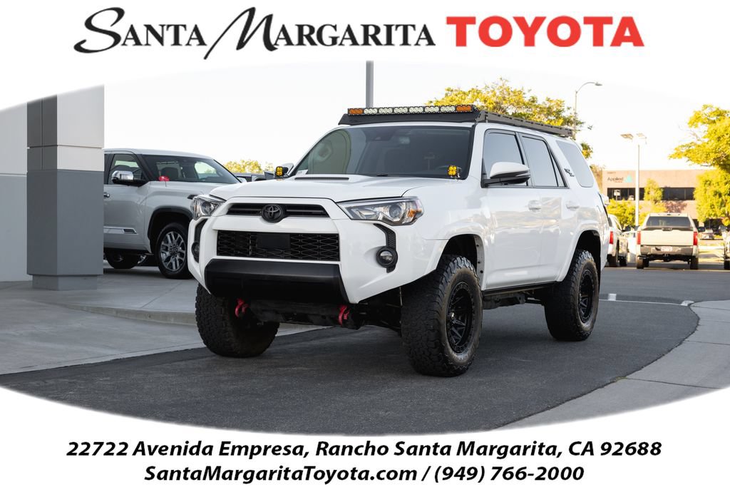 Used 2024 Toyota 4Runner TRD Off-Road Premium w/ Moonroof Package AWD/4WD image 1