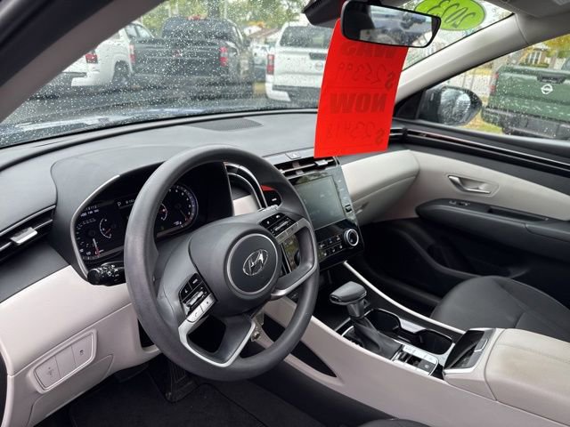 Used 2023 Hyundai Tucson SE image 10