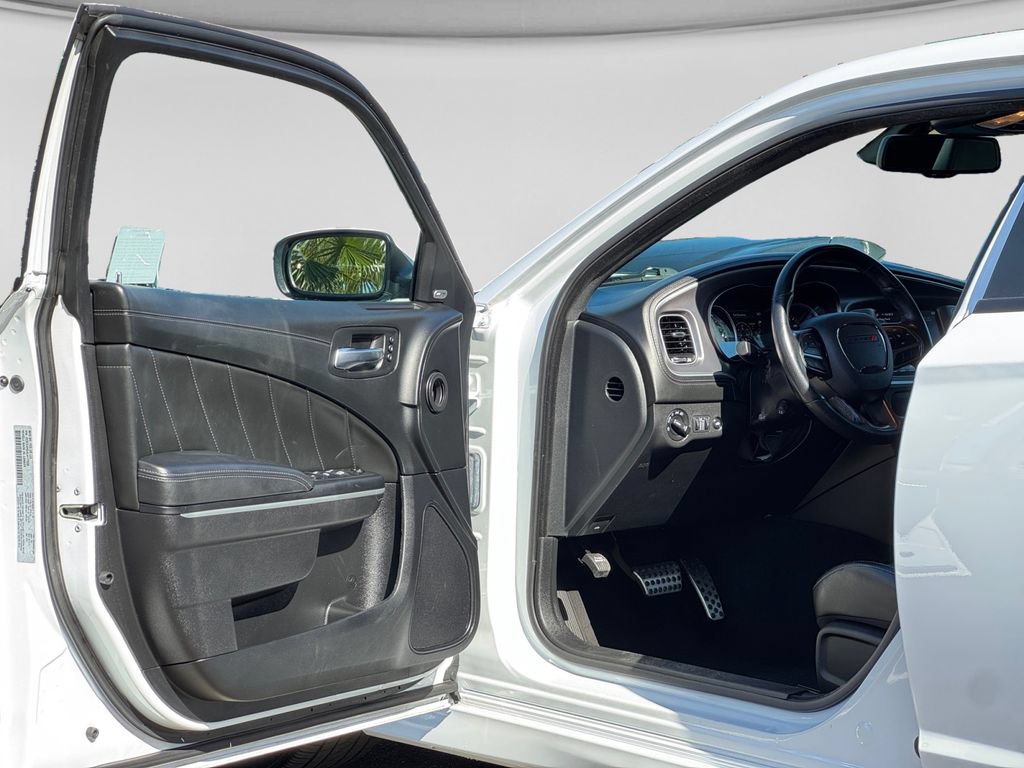 Used 2020 Dodge Charger GT w/ Plus Group RWD image 8