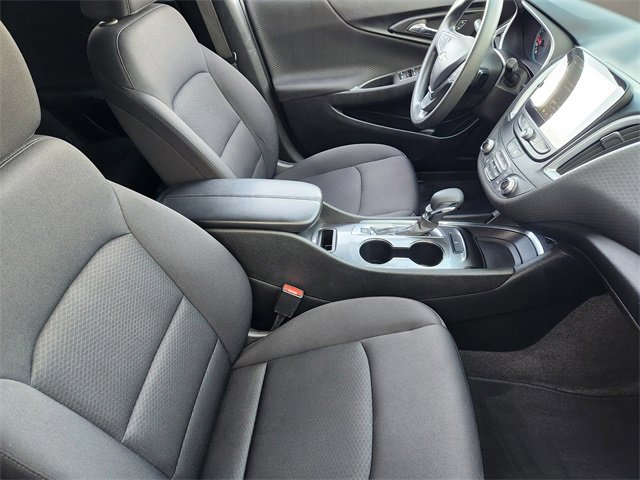 Used 2023 Chevrolet Malibu LT FWD image 19