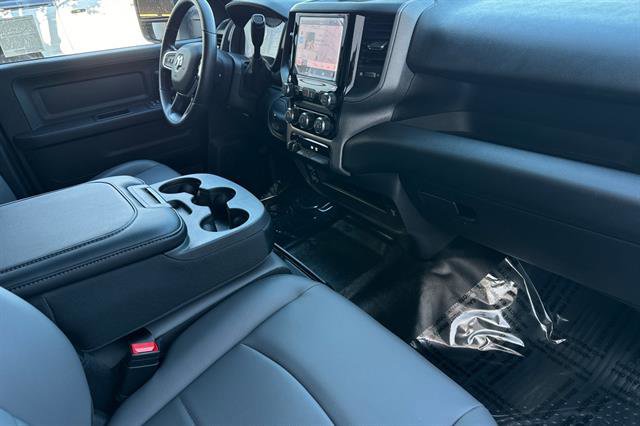 New 2026 RAM 3500 Tradesman w/ Chrome Appearance Group A AWD/4WD image 12