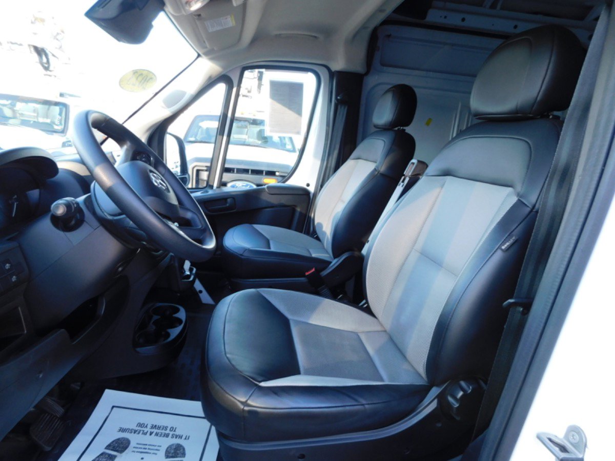 Used 2023 RAM ProMaster 2500 image 8