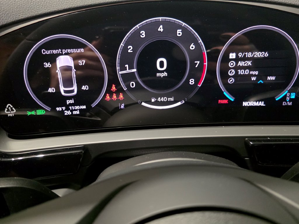 New 2026 Porsche Cayenne Coupe AWD/4WD image 28