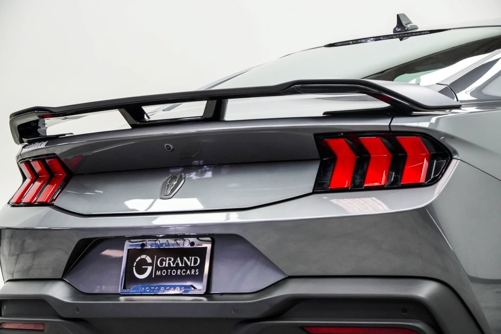 Used 2025 Ford Mustang Dark Horse RWD image 13