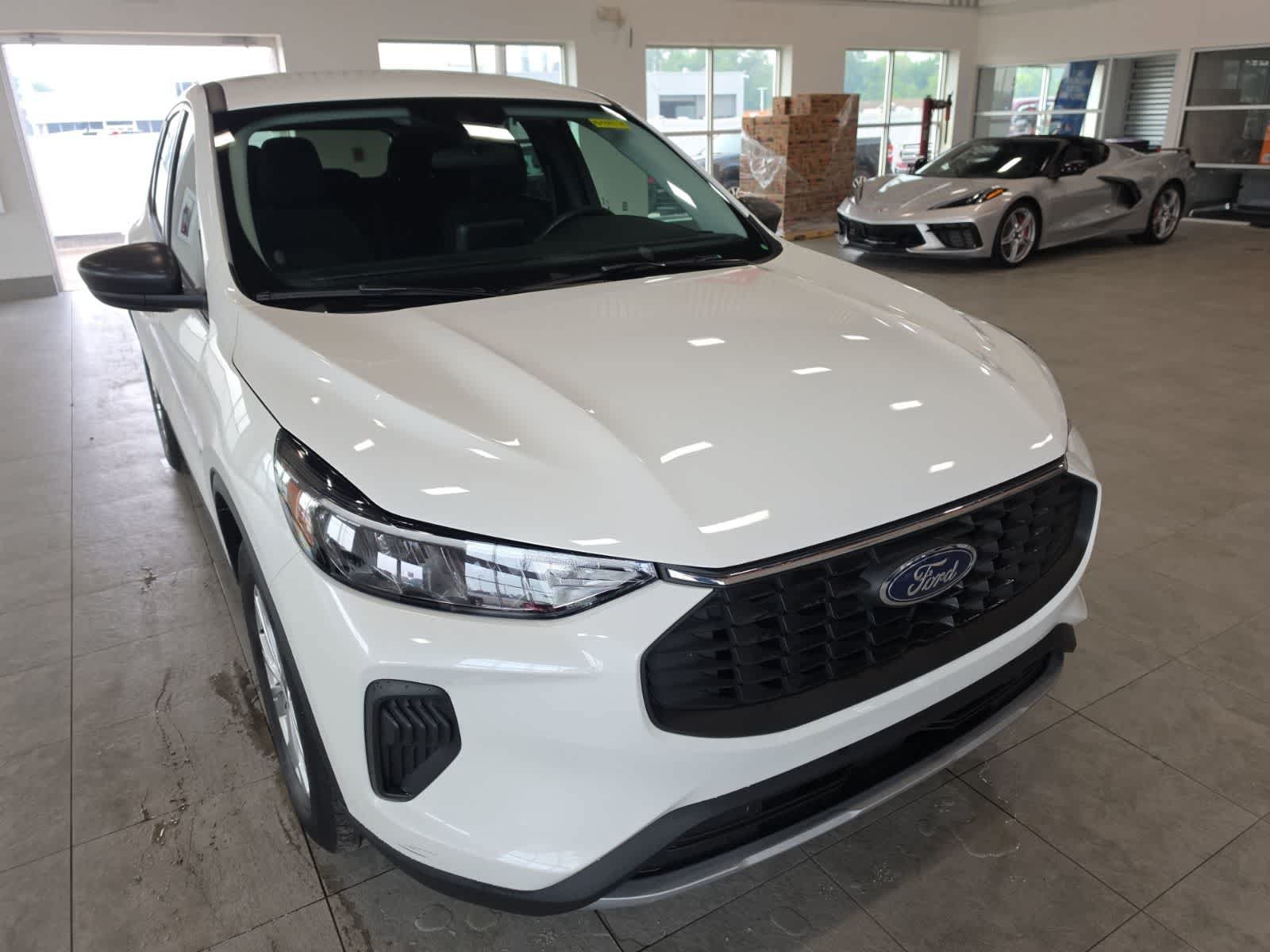 Used 2023 Ford Escape Active AWD/4WD image 5