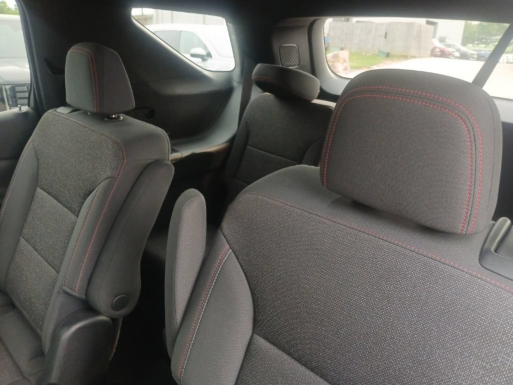 Used 2024 Chevrolet Traverse Z71 AWD/4WD image 17