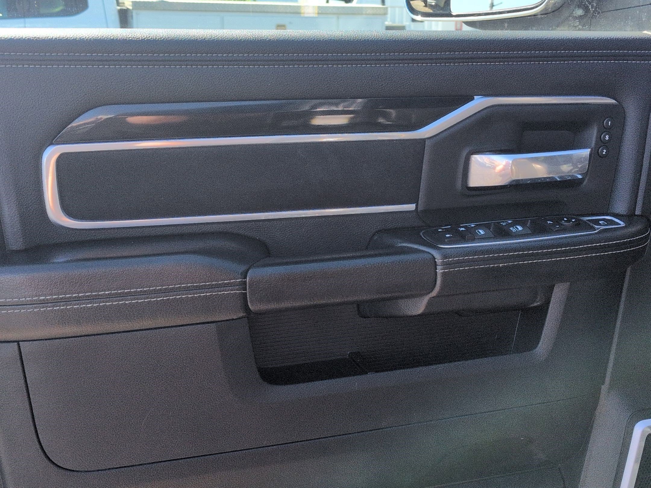 Used 2020 RAM 2500 Laramie image 14