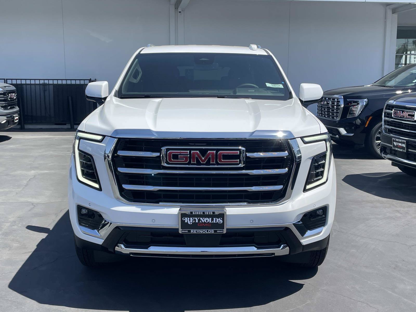 New 2026 GMC Yukon XL Elevation RWD image 2