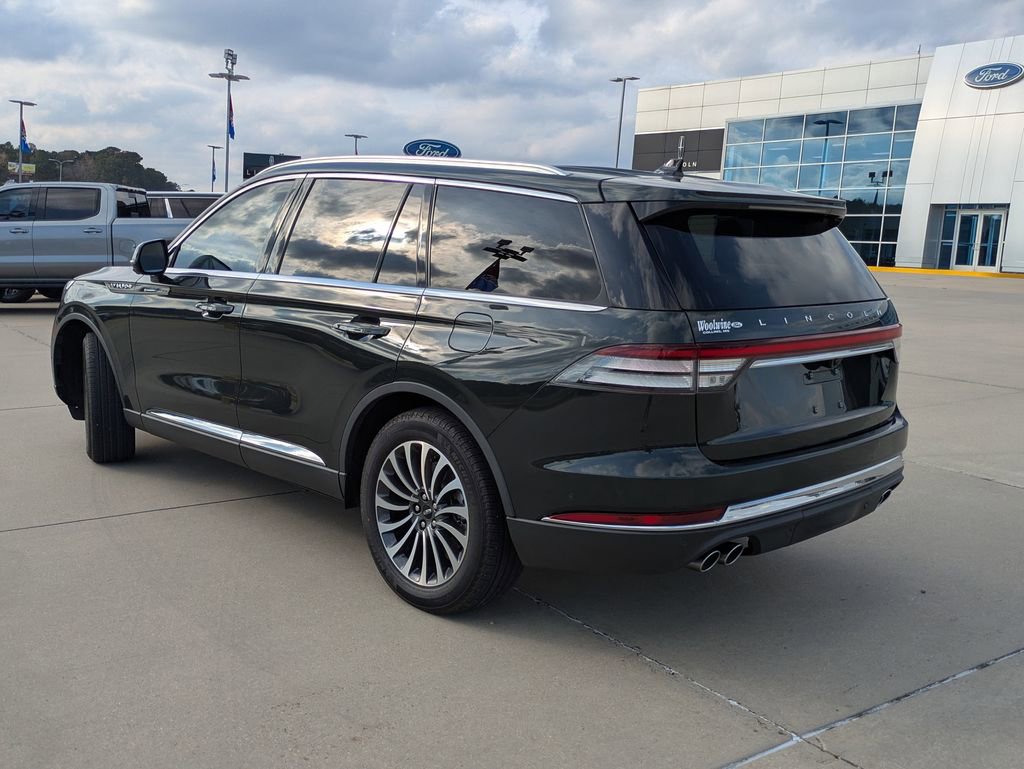 Used 2023 Lincoln Aviator Reserve w/ Equipment Group 201A image 6