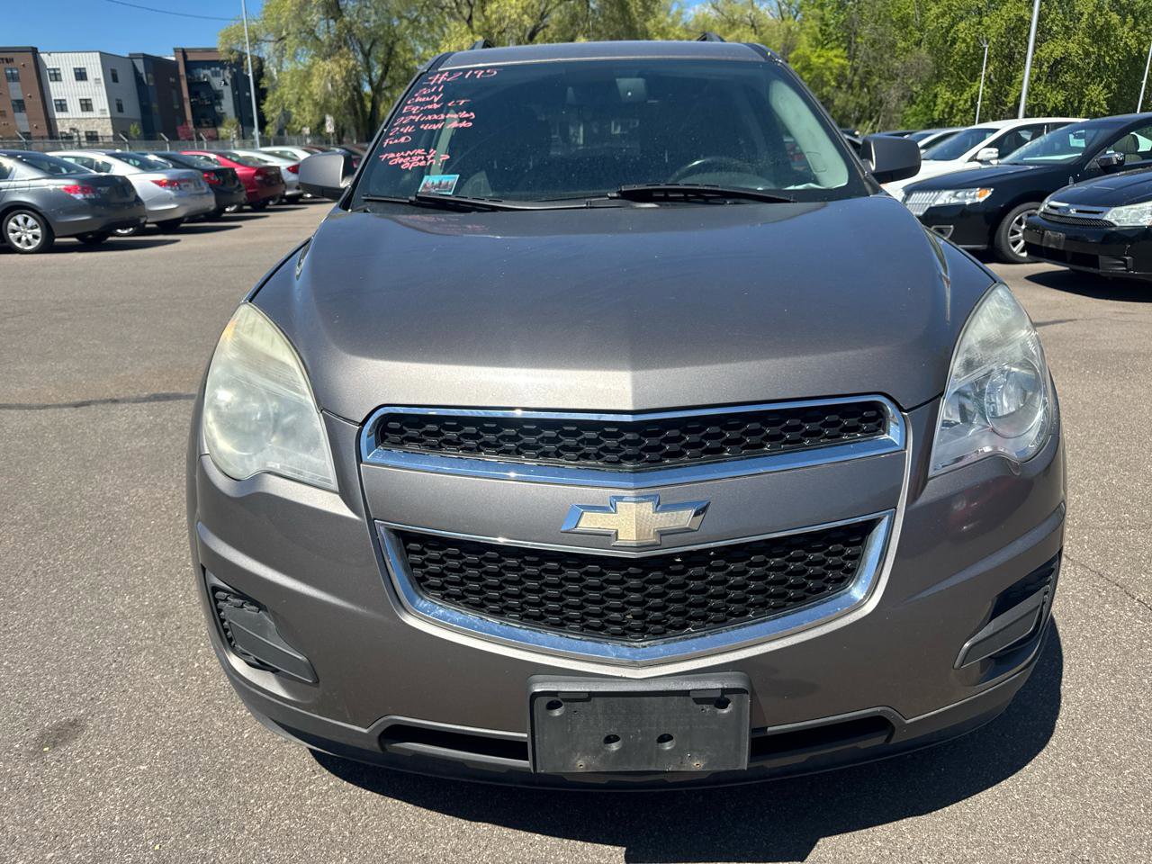 Used 2011 Chevrolet Equinox LT w/ Driver Convenience Package FWD image 2