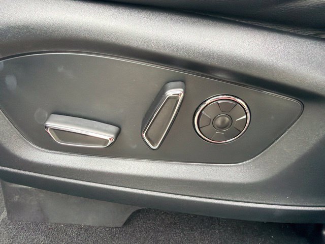Used 2020 Ford Explorer ST w/ Premium Technology Package AWD/4WD image 29