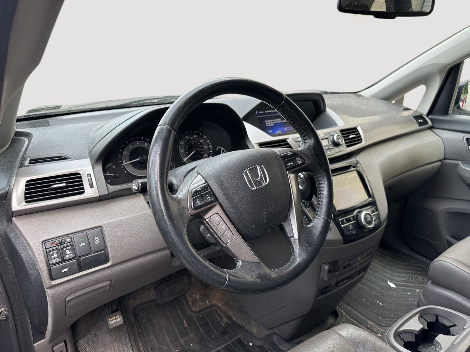 Used 2016 Honda Odyssey EX-L image 11