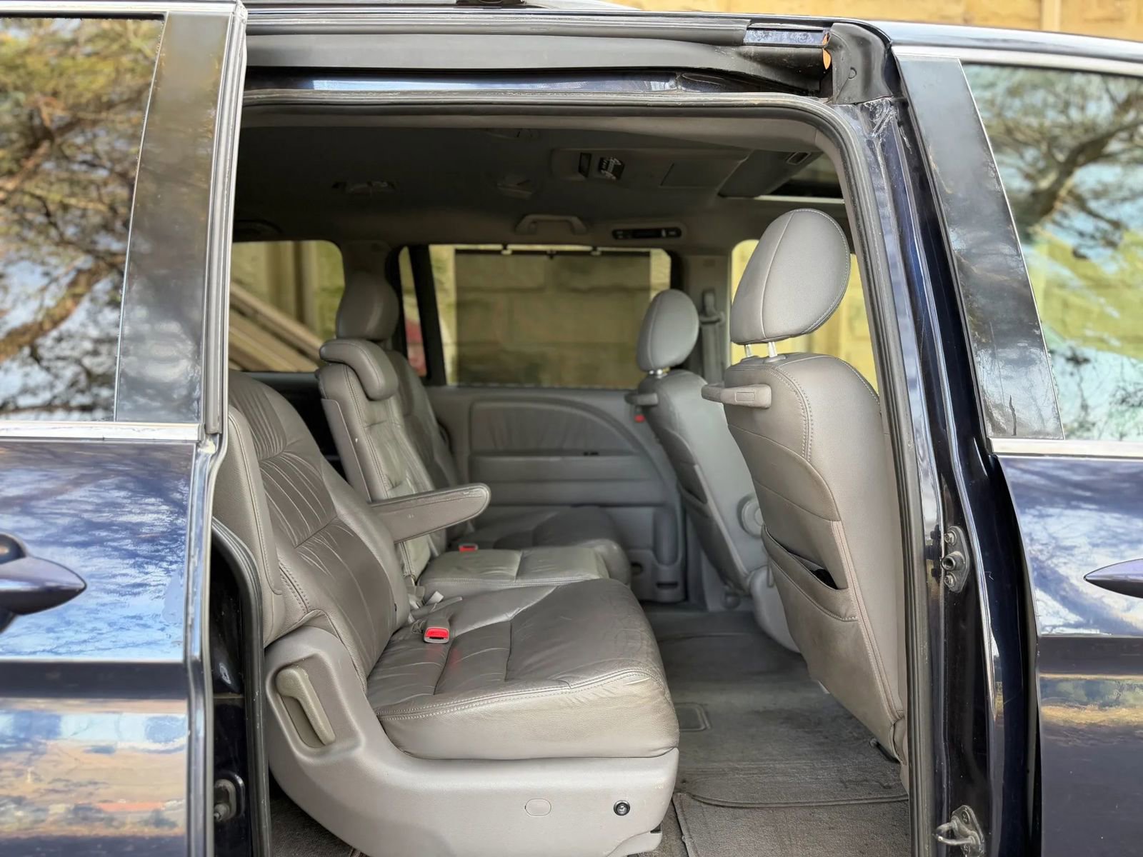 Used 2008 Honda Odyssey Touring image 25
