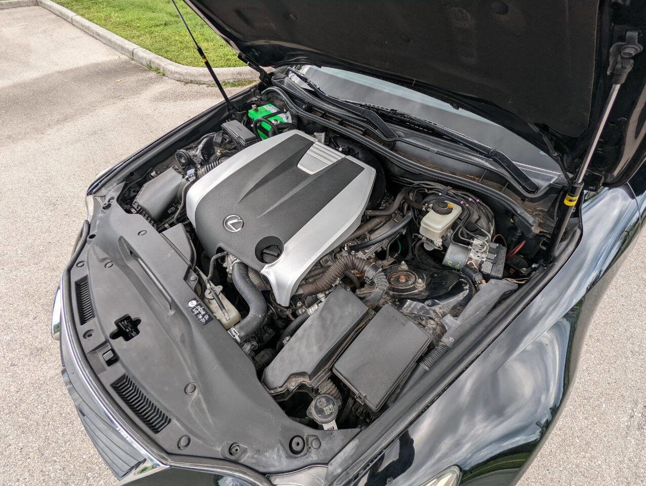 Used 2015 Lexus IS 350 image 23