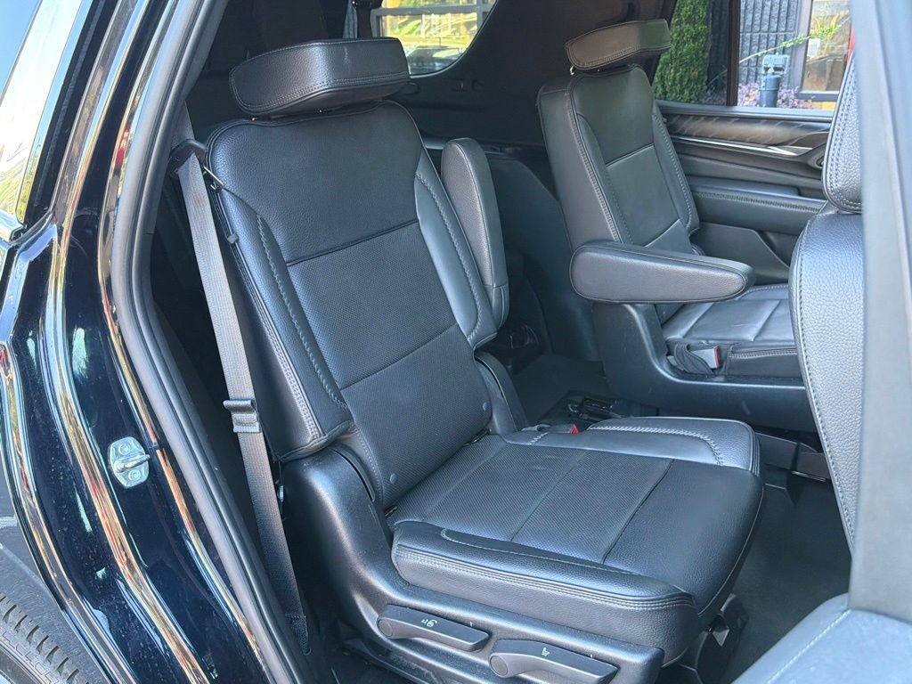 Used 2023 GMC Yukon Denali AWD/4WD image 41