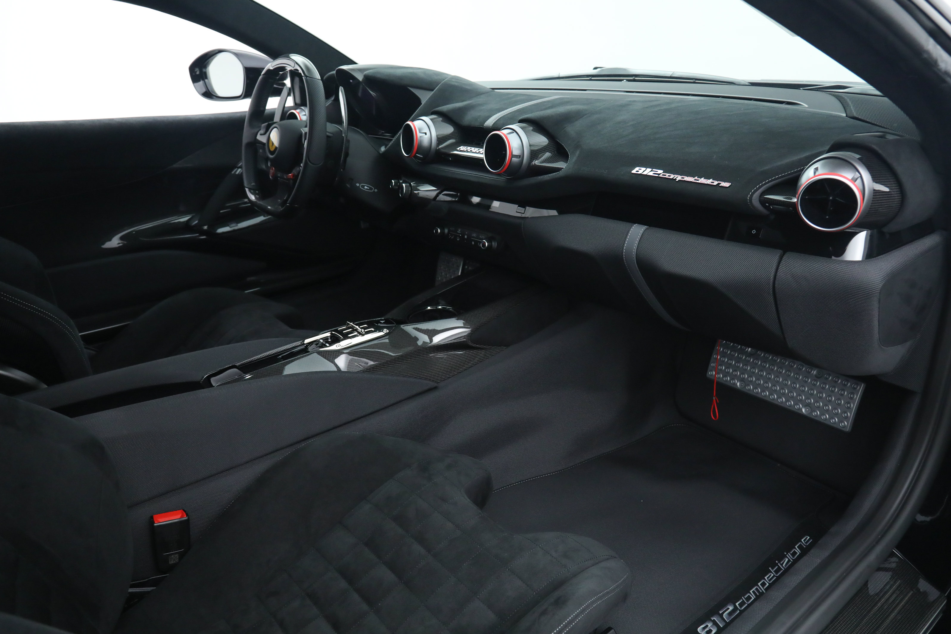 Certified 2022 Ferrari 812 Competizione RWD image 23