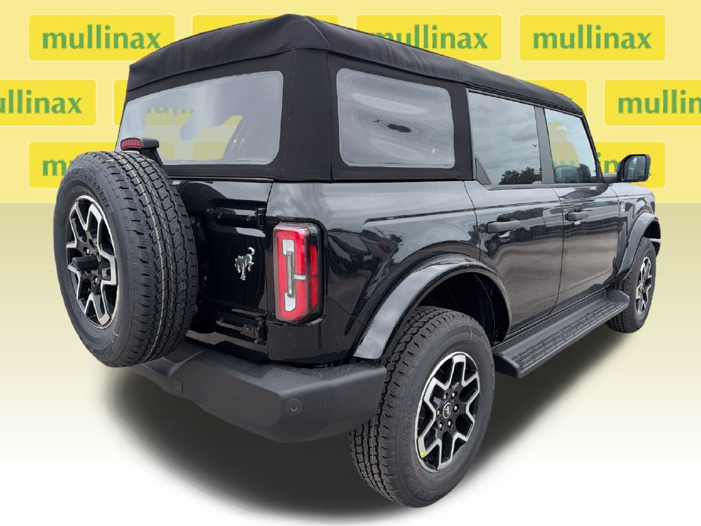 New 2026 Ford Bronco Outer Banks AWD/4WD image 16