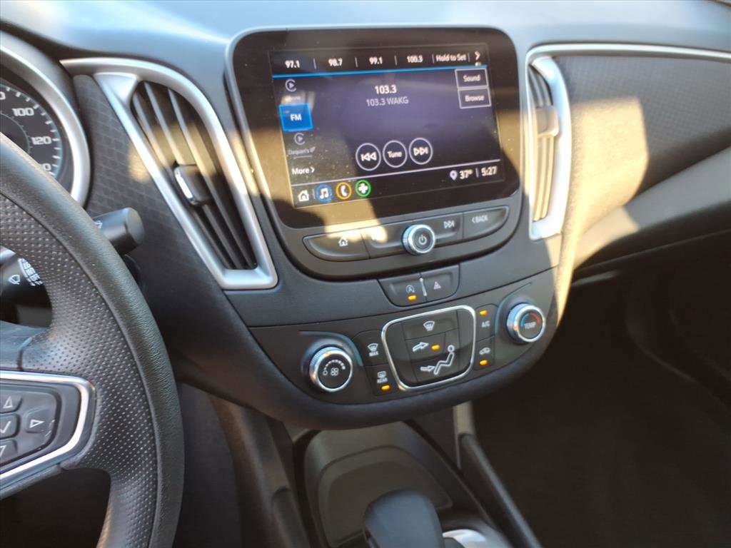 Used 2021 Chevrolet Malibu LS image 22