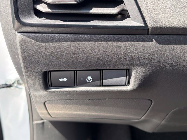 New 2027 Nissan Sentra SR w/ SR All Weather Package FWD image 25