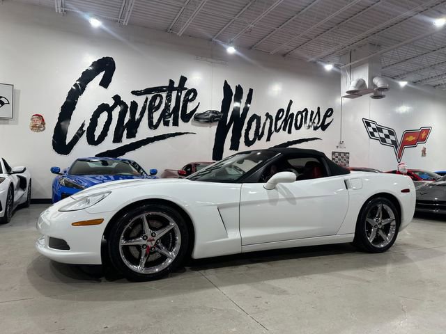 Used 2012 Chevrolet Corvette Convertible w/ 2LT Preferred Equipment Group RWD image 1