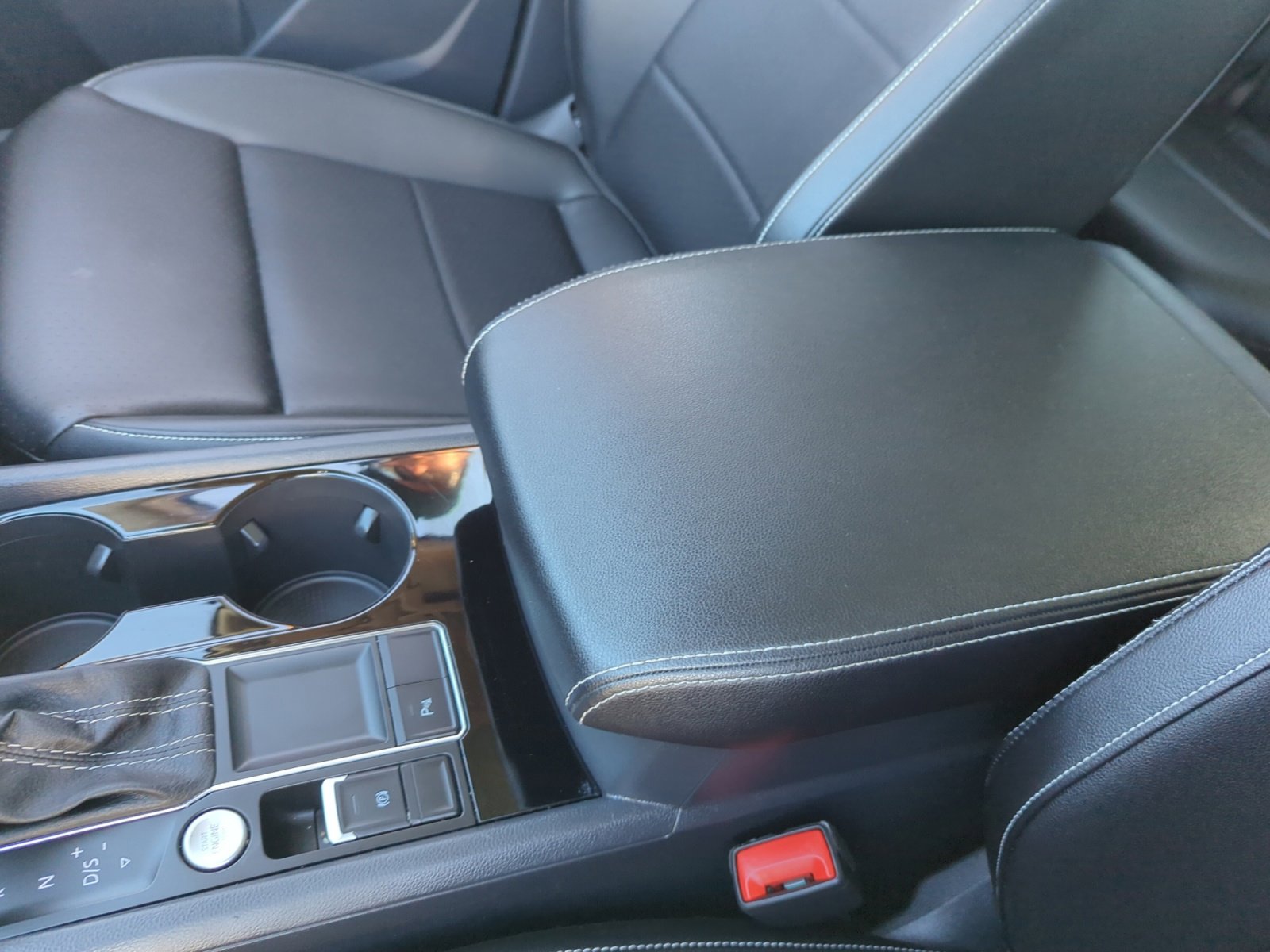 Used 2023 Volkswagen Atlas SE w/ Panoramic Sunroof Package image 15