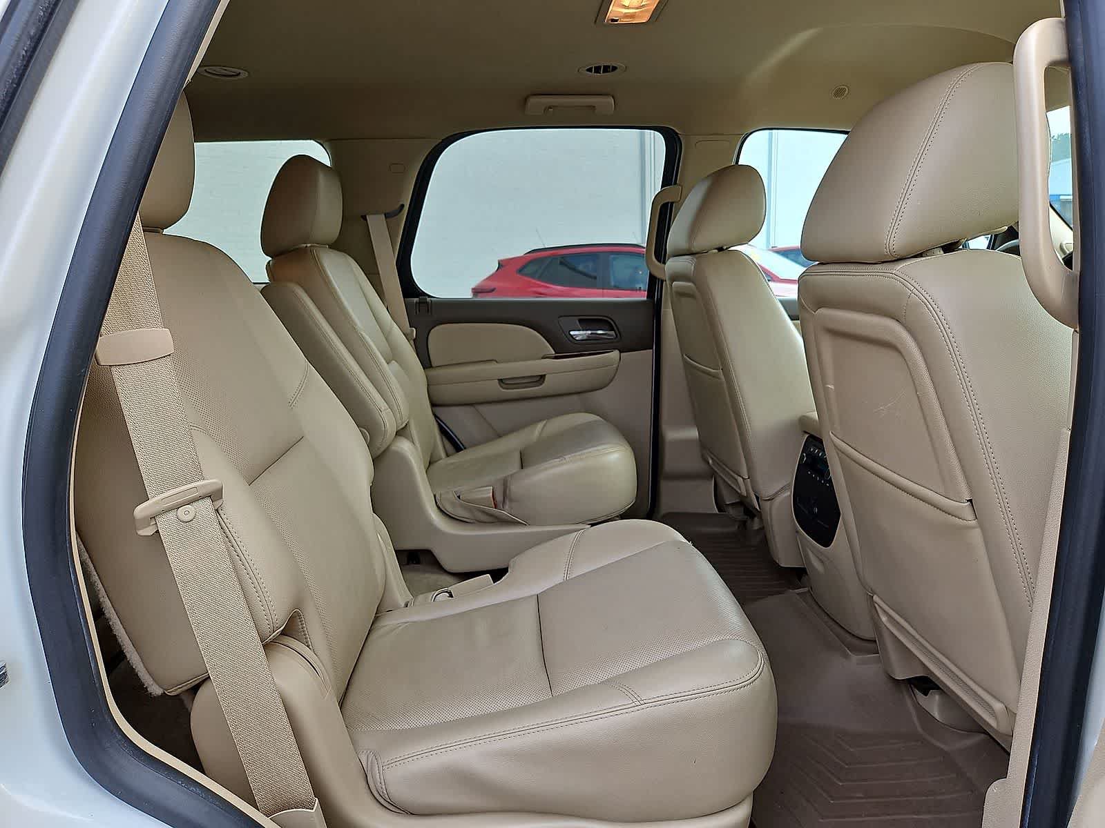 Used 2014 GMC Yukon SLT w/ Texas Edition AWD/4WD image 31