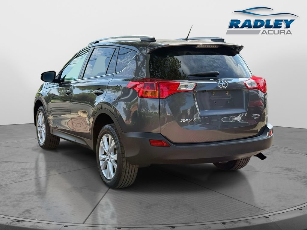 Used 2015 Toyota RAV4 Limited w/ Technology Package AWD/4WD image 4