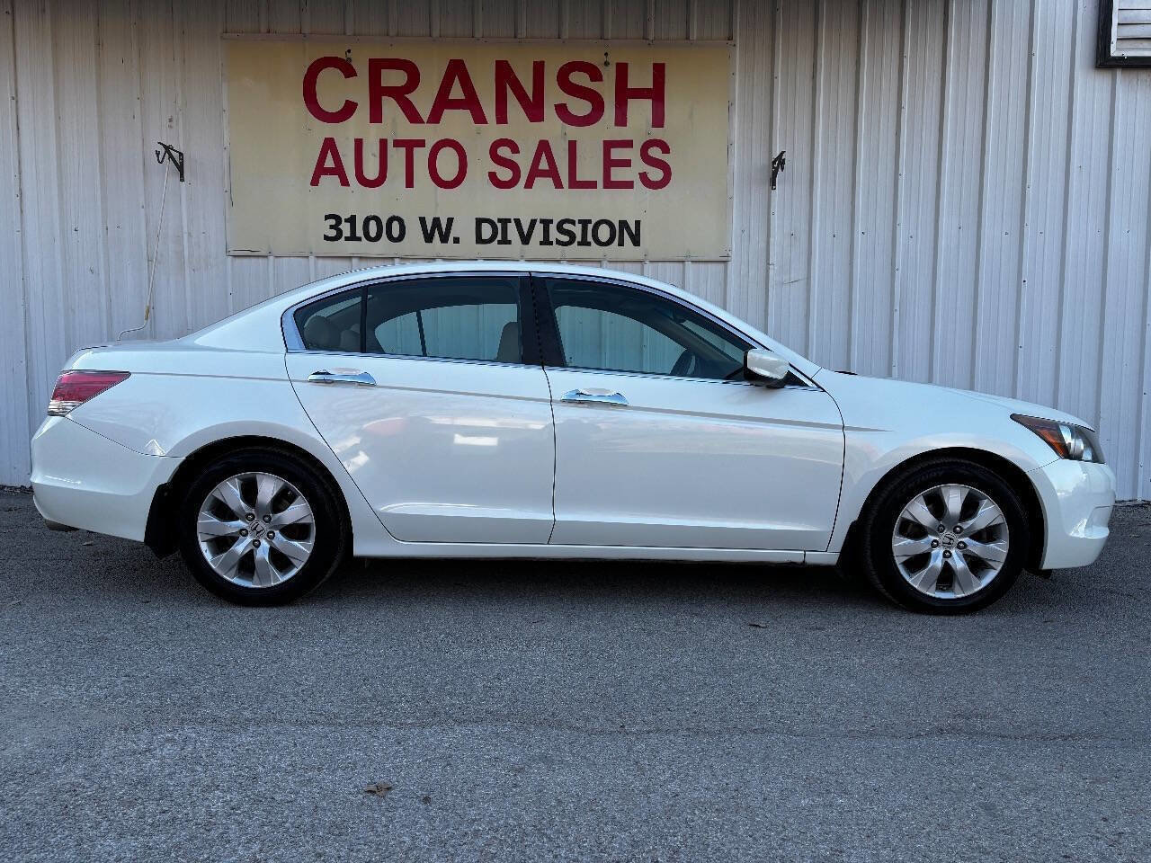Used 2010 Honda Accord EX-L image 32