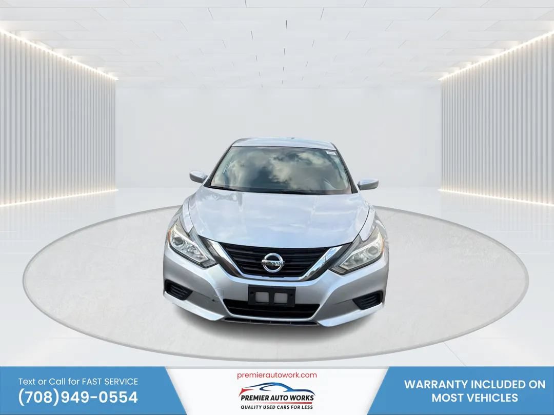 Used 2016 Nissan Altima 2.5 S w/ Power Driver Seat Package FWD image 2