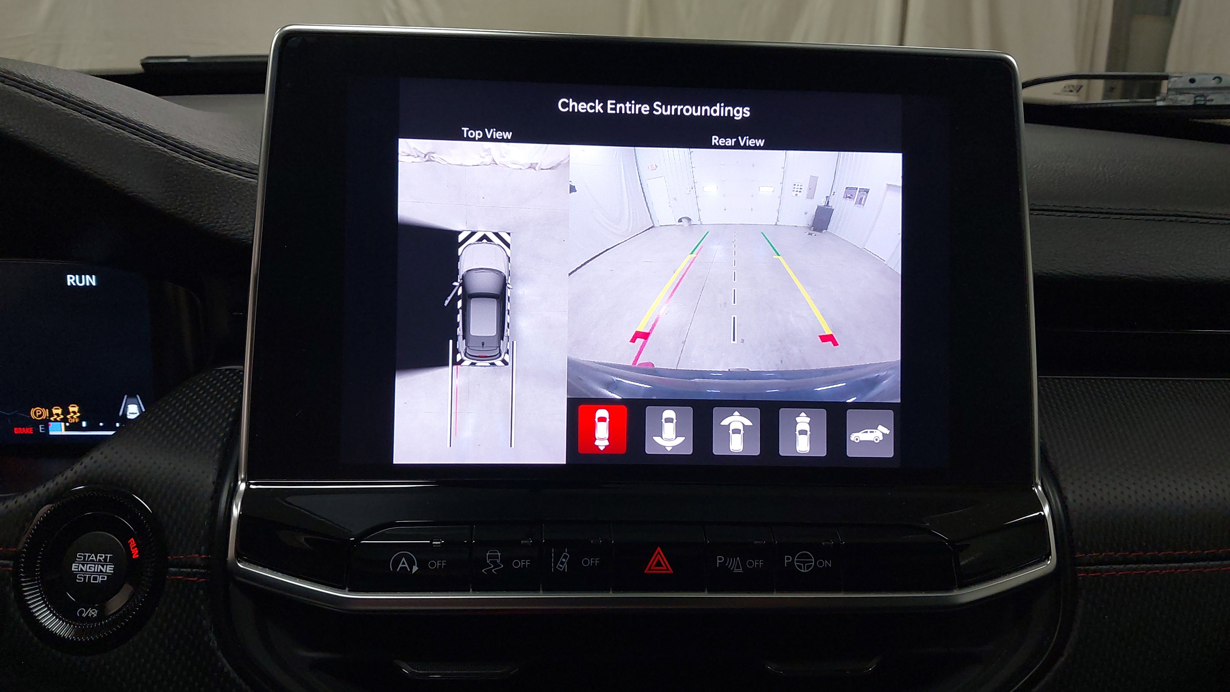 Used 2024 Jeep Compass Trailhawk w/ Trailhawk Elite Group image 36