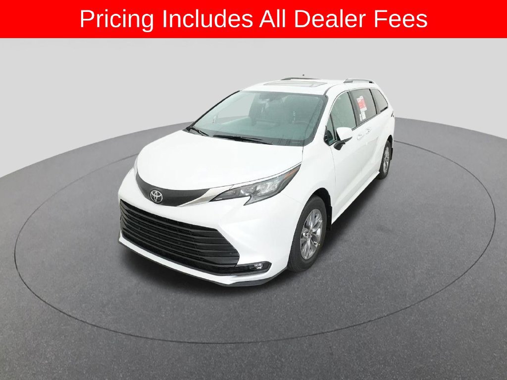 New 2026 Toyota Sienna XLE FWD image 16