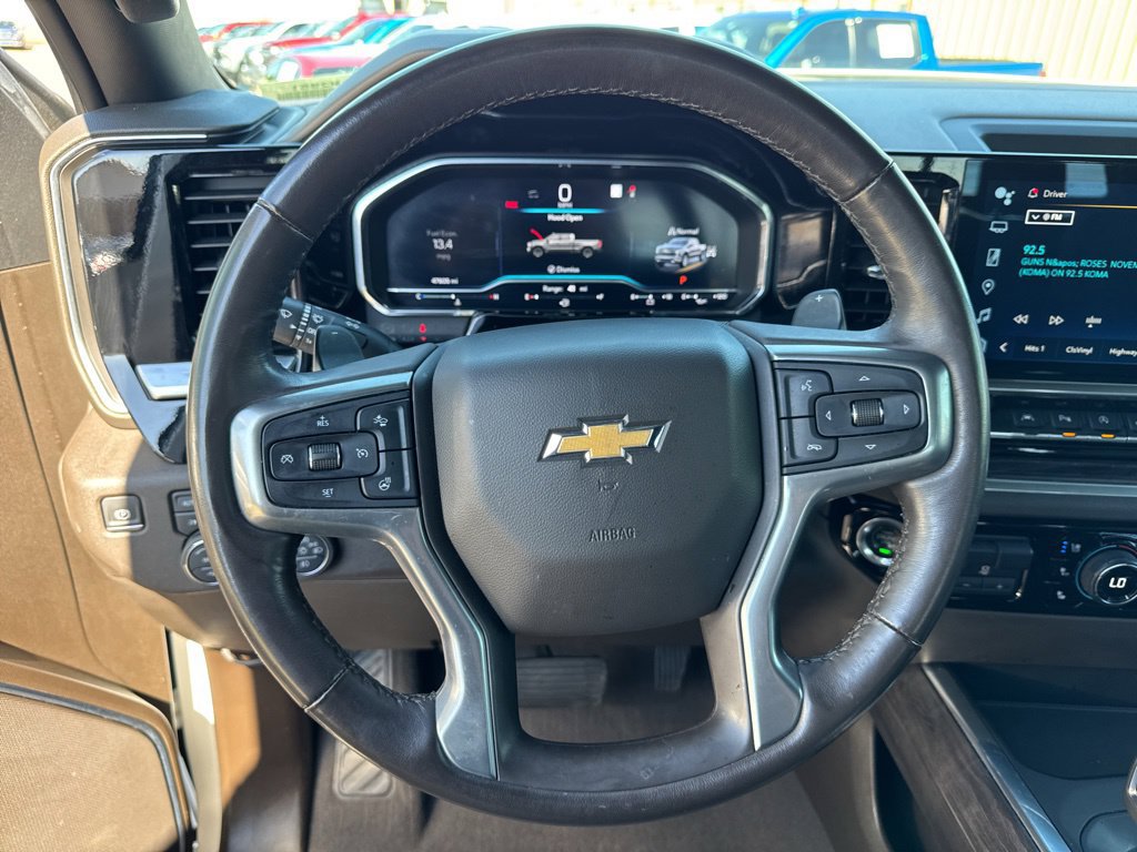 Used 2022 Chevrolet Silverado 1500 LTZ AWD/4WD image 8