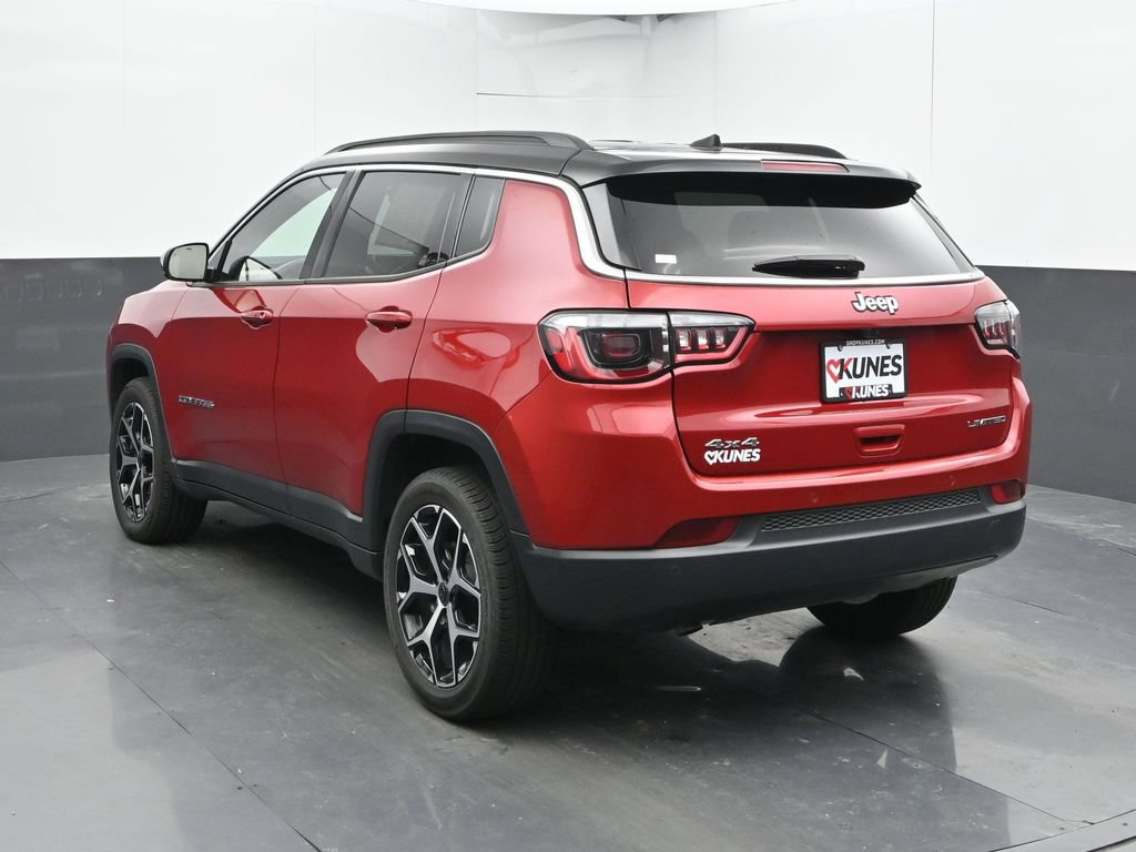 Used 2025 Jeep Compass Limited AWD/4WD image 11