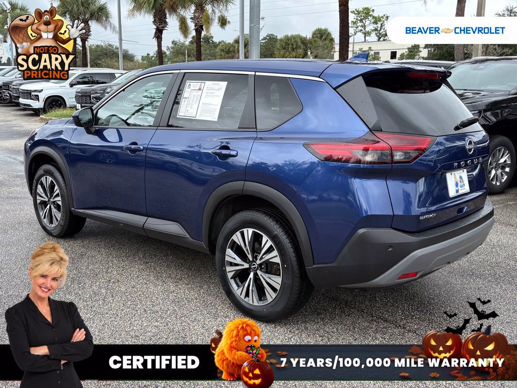 Used 2023 Nissan Rogue SV AWD/4WD image 5