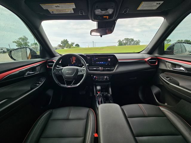 Used 2024 Chevrolet TrailBlazer RS w/ Driver Confidence Package FWD image 12