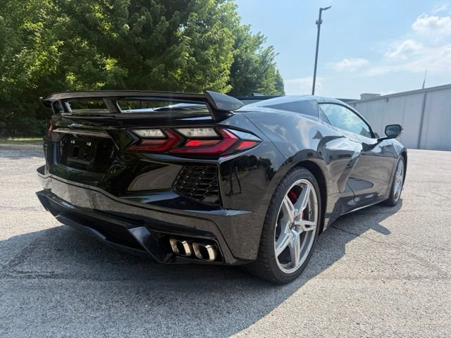 Used 2025 Chevrolet Corvette Stingray Premium Conv w/ Z51 Performance Package RWD image 7