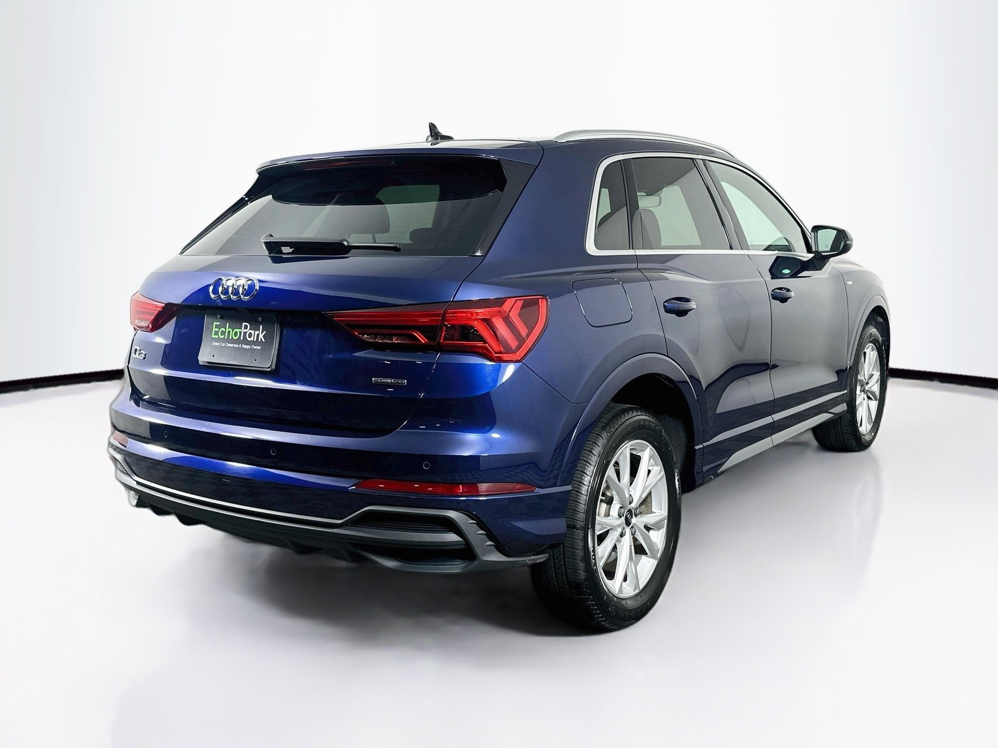 Used 2025 Audi Q3 2.0T Premium AWD/4WD image 9