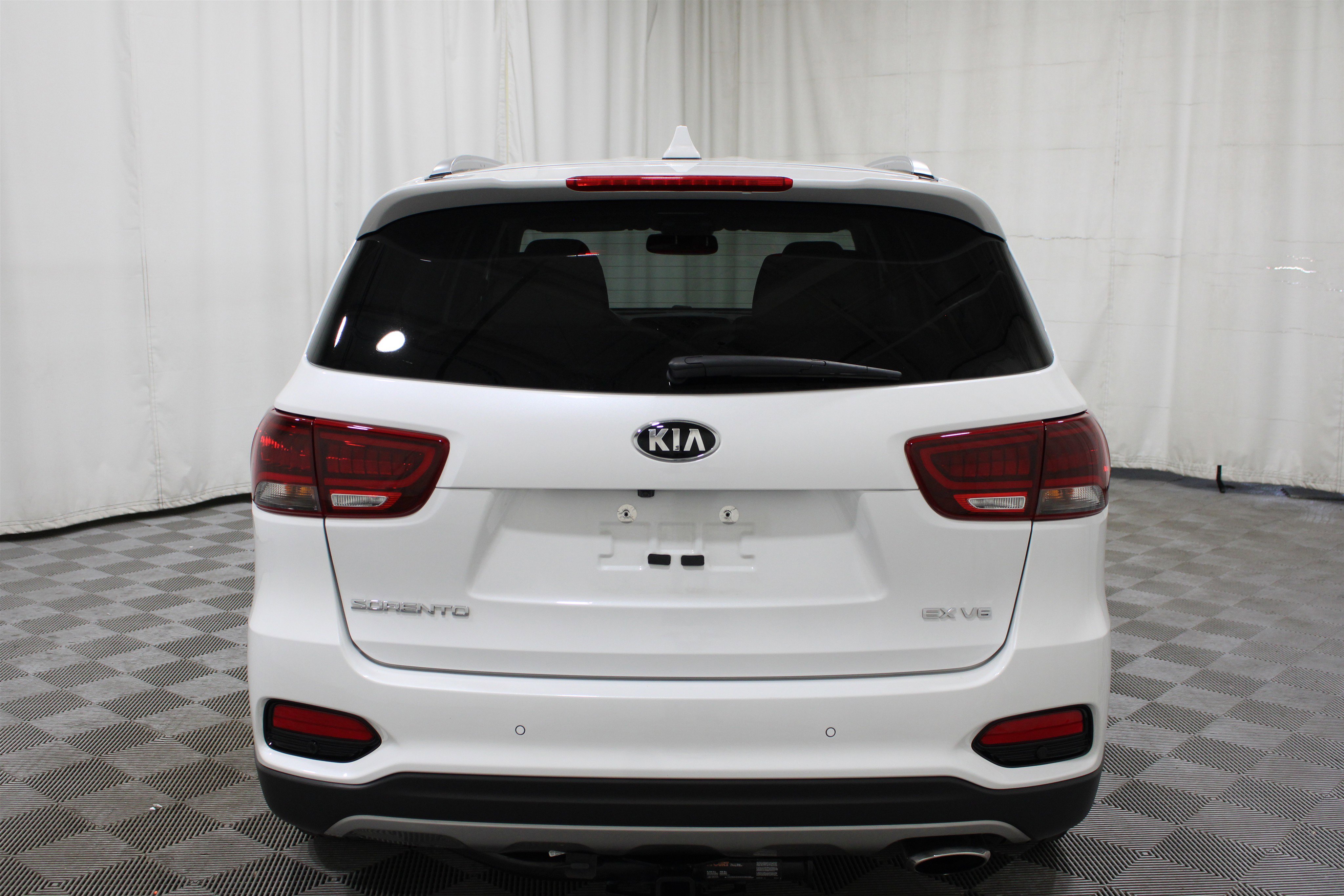 Used 2019 Kia Sorento EX image 29