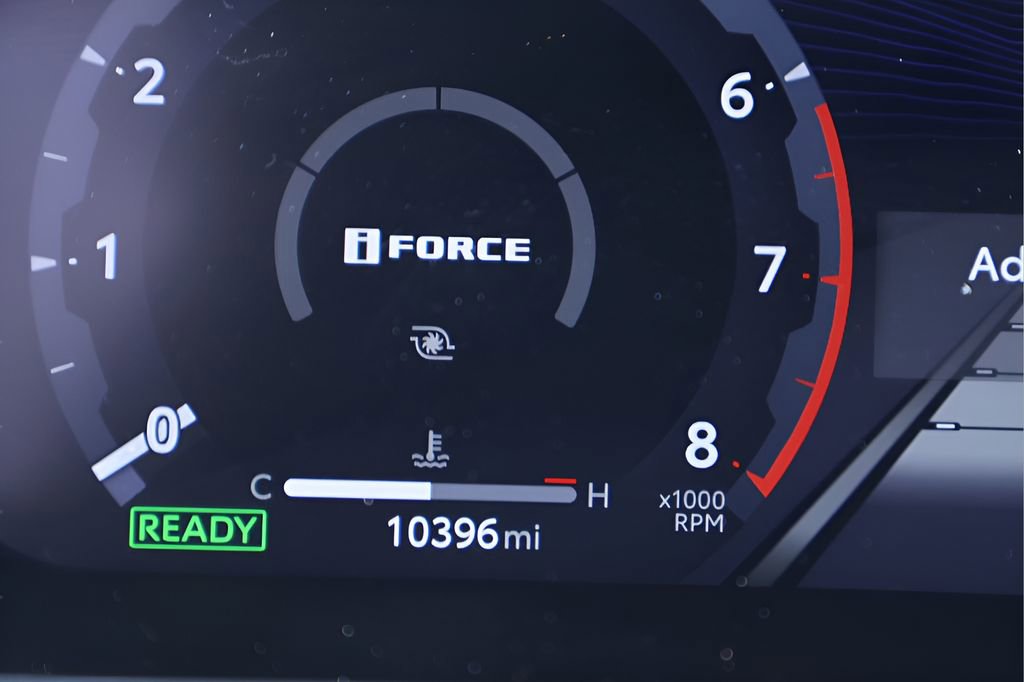 Certified 2025 Toyota Tacoma Limited image 25