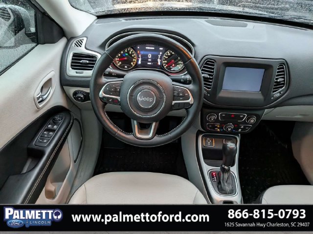 Used 2020 Jeep Compass Latitude w/ Popular Equipment Group FWD image 17