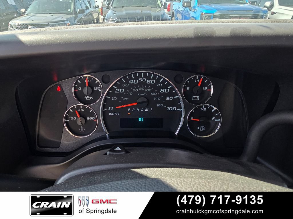 Used 2024 Chevrolet Express 3500 w/ Driver Convenience Package RWD image 15