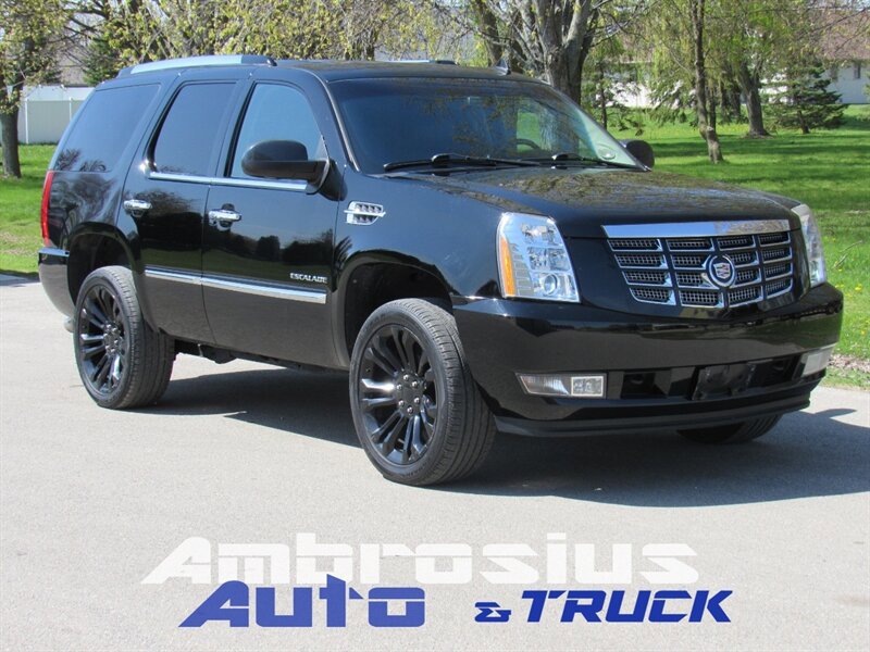 Used 2010 Cadillac Escalade Premium AWD/4WD image 1